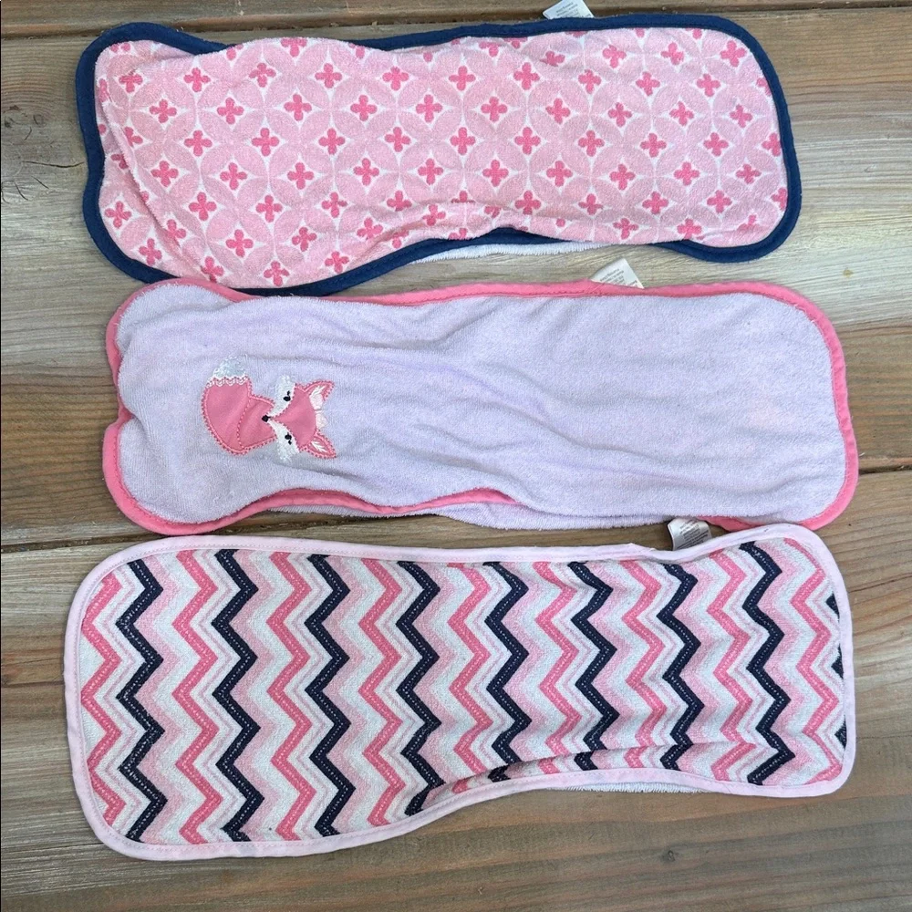 Luvable Friends Pink and Navy Fox Burp cloth Set